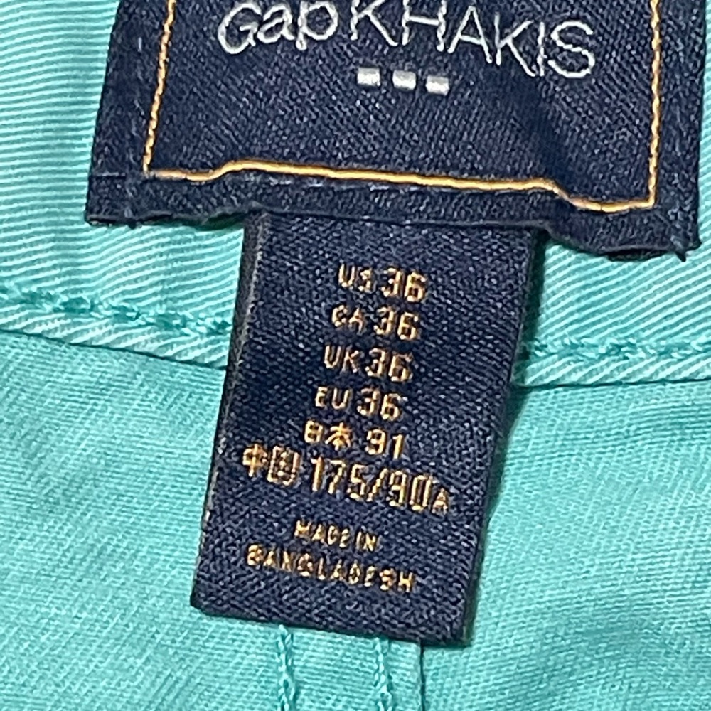 Men’s Gap Khaki Shorts Sz 36 - Picture 3 of 3